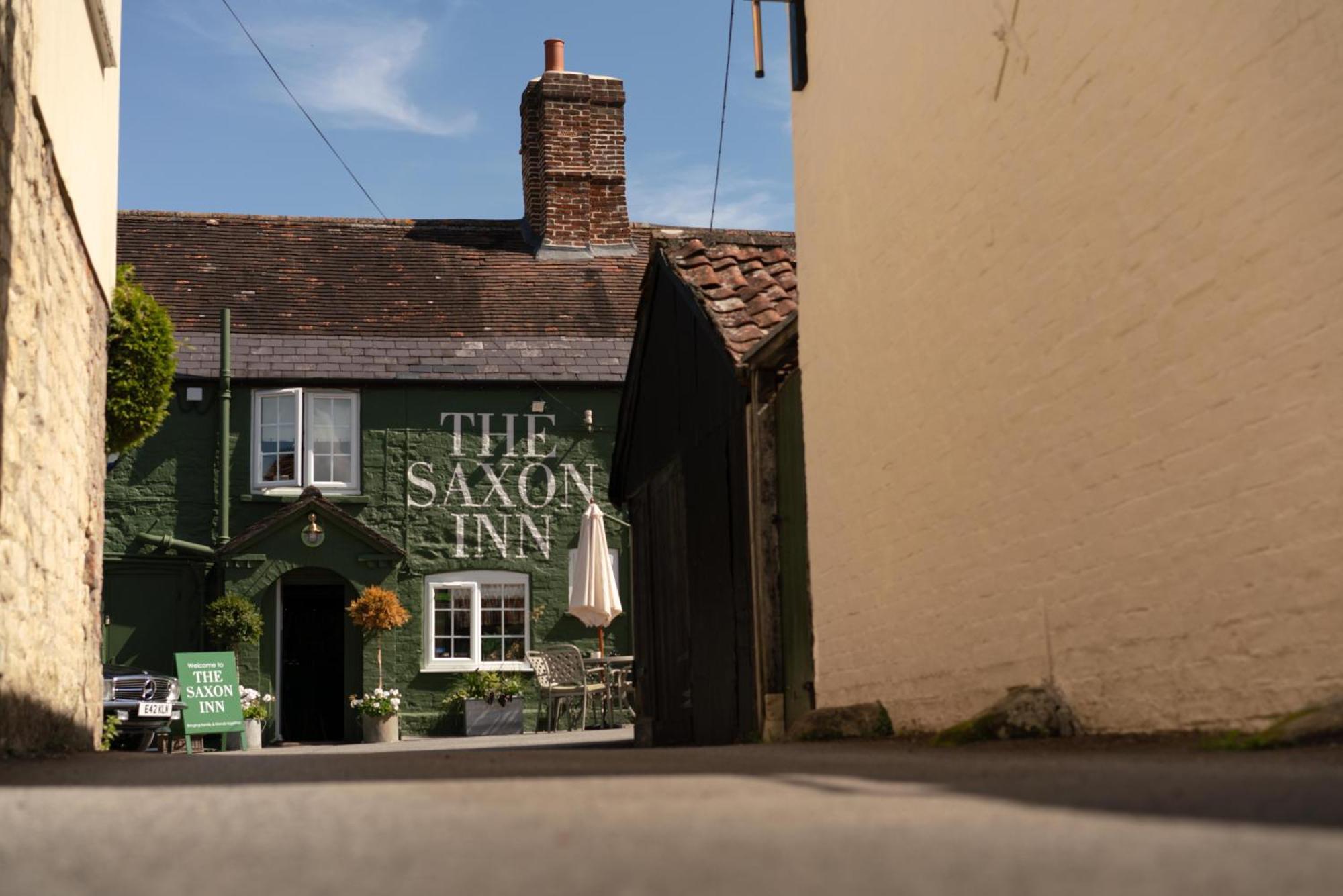The Saxon Inn Child Okeford Eksteriør billede